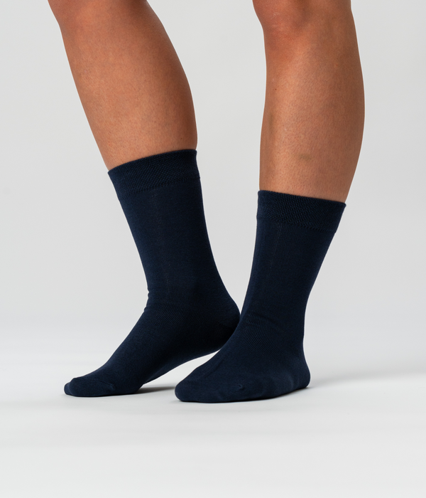 10 pairs of bamboo socks white/navy