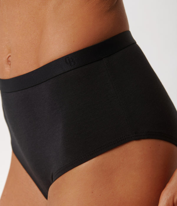 Bamboo Package - Bra &amp; Maxi Panties &amp; Stockings - Black